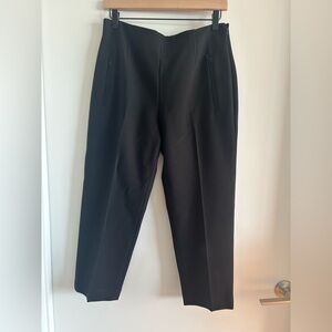 Club Monaco - Cigarette Crop Pants - Size: 6